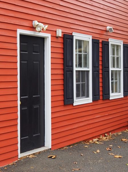 Cost of Red Vinyl Siding Installation in El Dorado Hills